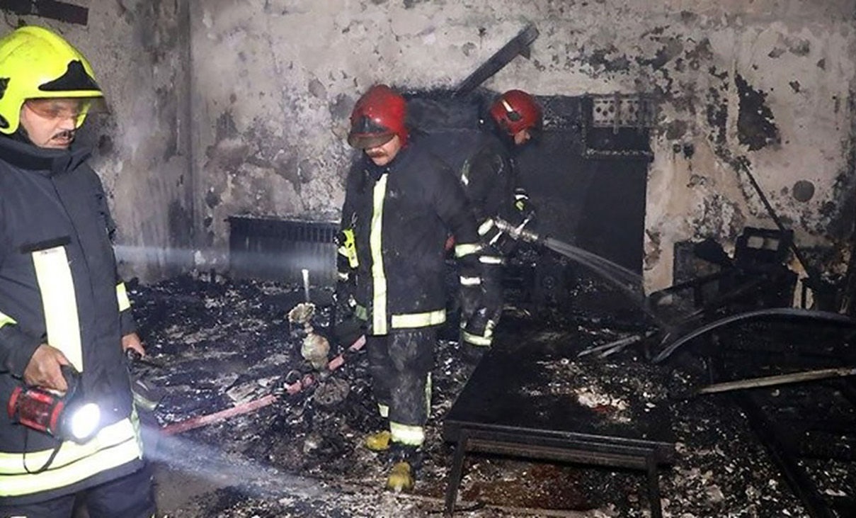 انفجار و آتش سوزی یک مجتمع مسکونی در مشهد