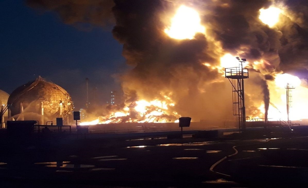 تکذیب انفجار در مخازن پالایشگاه نفت