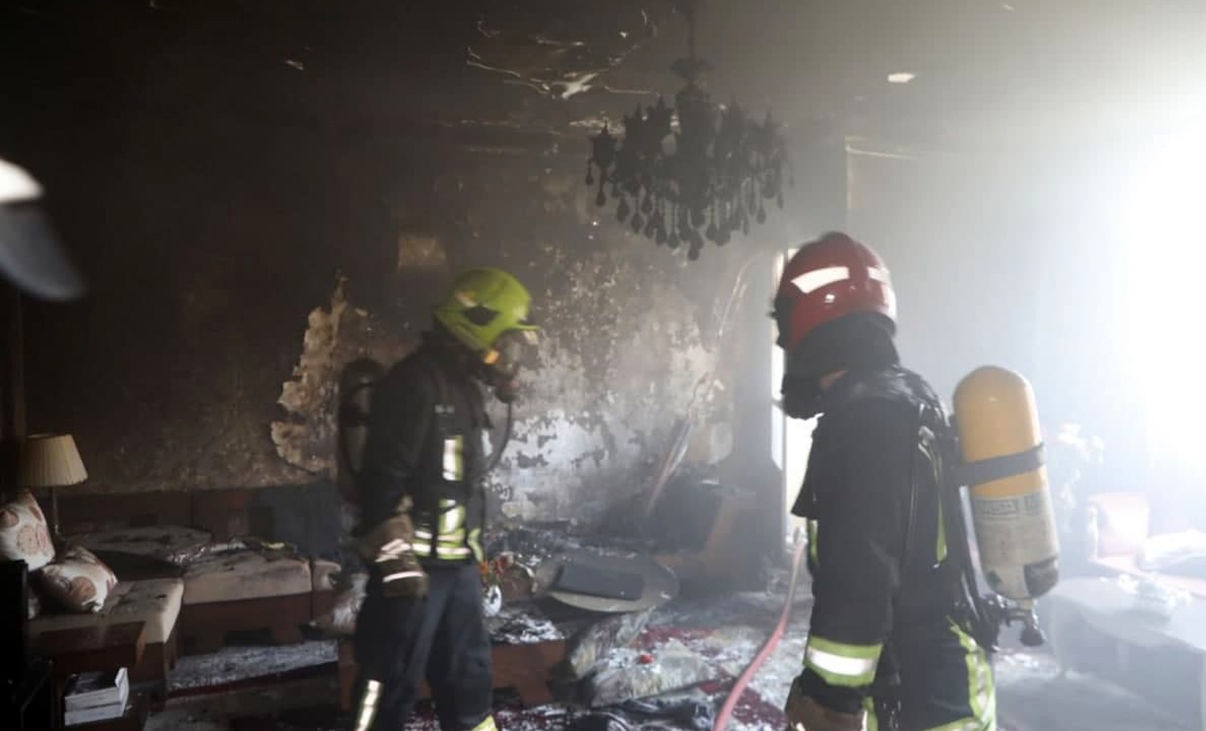 کولر گازی یک آپارتمان را در مشهد را به آتش کشید