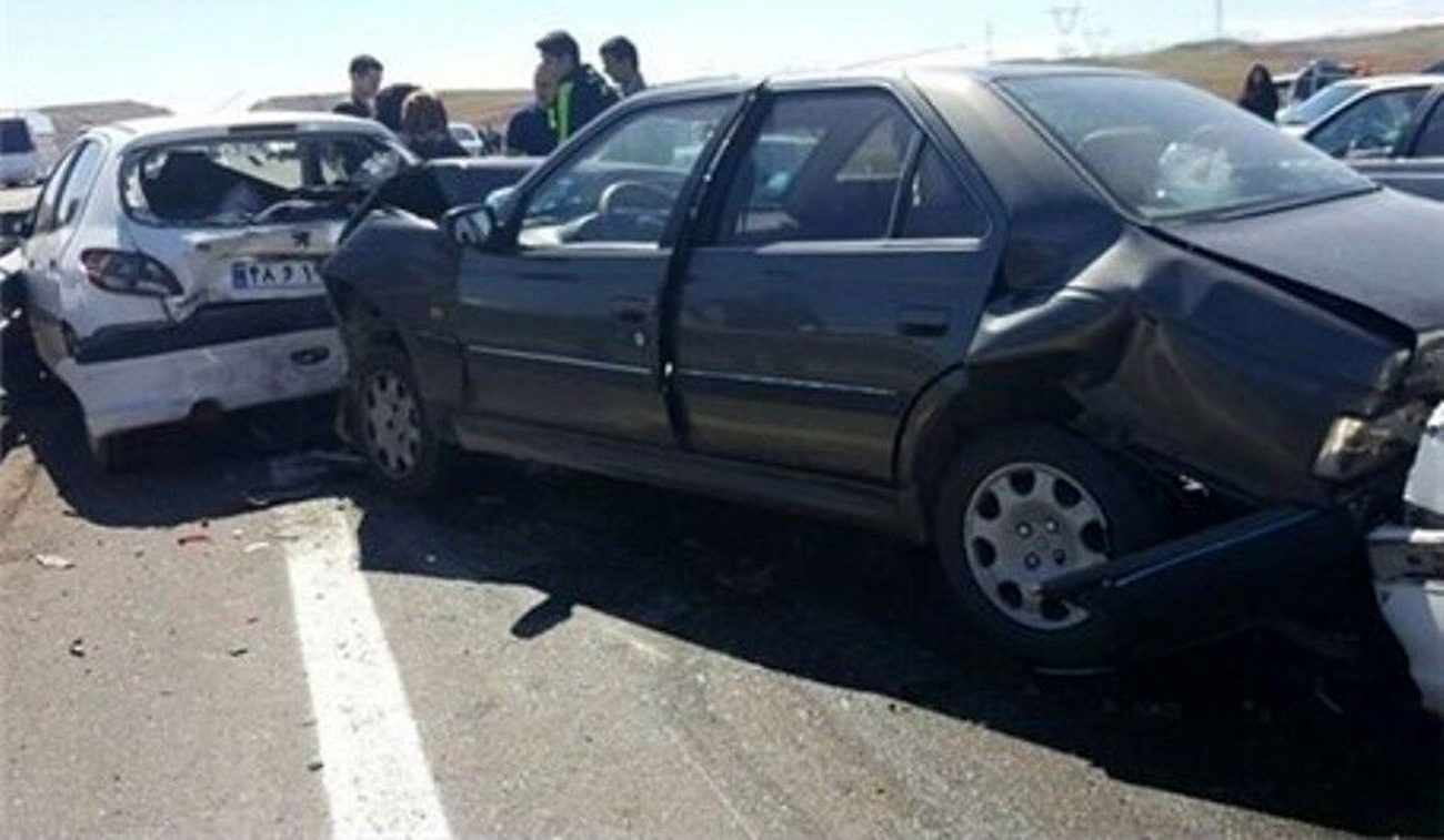 عکس / تصادف زنجیره ای مرگبار در اصفهان