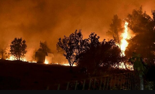آتش سوزی جنگل های حومه آتن