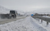 ۱۱۲نفر گرفتار برف در محورهای استان سمنان