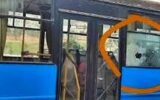 مصدومیت ۵ دانشجو در  سنگ‌پرانی به اتوبوس