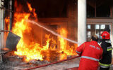 عملیات ویژه برای 2 حادثه آتشین در جنوب و شمال تهران