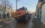 بلعیده شدن کامیون بزرگ وسط خیابان در قزوین