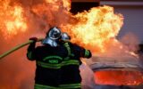 آتش‌بازی معترضان خشمگین در شهرهای فرانسه
