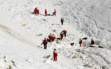 عملیات ویژه برای پیدا کردن پنجمین کوهنورد ناپدید شده