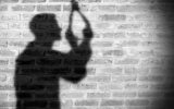 خودکشی جوان 19 ساله از نورگیر خانه شان
